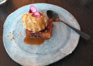 Vegan dessert at Dorshi in Bridport