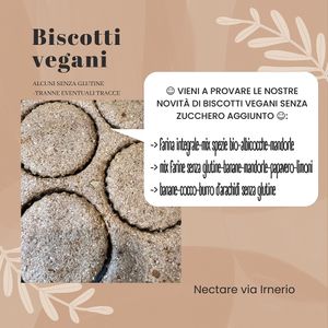 New vegan cookies 😋😋😋 all without sugar added!! Some gluten-free (there may be traces). Now also gingerbread cookies 🍪  at Nectare 2 in Bologna