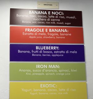 Menu of smoothies at Nectare 2 in Bologna