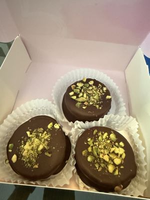 Pistachio alfajor  at Em Vegan Sweets in Lima