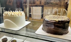 Tortas at Em Vegan Sweets in Lima