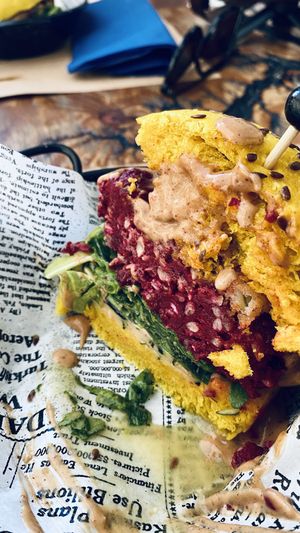 Rote Beete Patty 🙌🏻 at Pandora Greenbox in Split