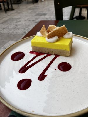lemon cake  at Pandora Greenbox in Split
