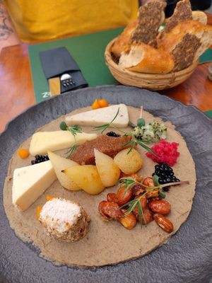  at Pandora Greenbox in Split