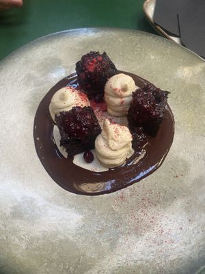 Brownie  at Pandora Greenbox in Split