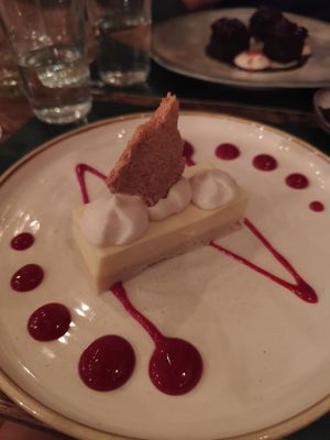 Lemon cake (very delicate taste, there's rose in the syrup) at Pandora Greenbox in Split