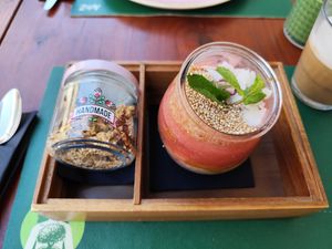 Chia bowl (simple and filling) at Pandora Greenbox in Split