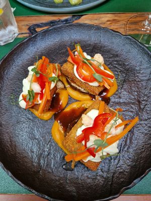 Crispy tempeh at Pandora Greenbox in Split