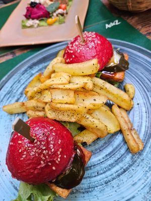 Sliders at Pandora Greenbox in Split