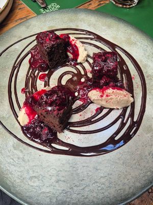 Brownies at Pandora Greenbox in Split