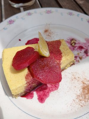 Pastis de "formatge" at Crulinària in La Bisbal Demporda