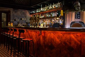 Bar at TerraPlana Café in Porto