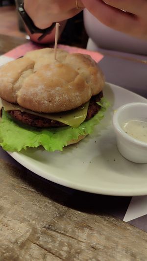 Burguer vegana at El Parral in Vitoria Gasteiz
