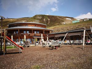Blick auf die Terrasse at Rossalm in Bressanone