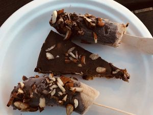 Vegan dessert at Shani's Kitchen in Colares