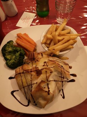 Brick with vegetables at Paula's Bistro in Funchal