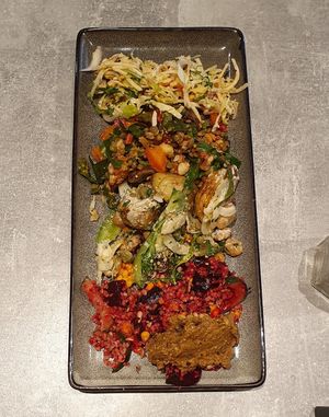 Salads with aubergine dip of the day (£1 extra) 😋 at Open House Deli in Winchester