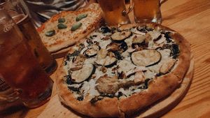 Pizzas increíbles at DogTown Lagos in Lagos
