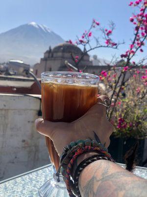 Iced coffee!!! Perfecto para los días de sol … at Mi Kcao in Arequipa