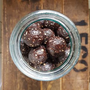 Raw Bliss Bites: "C4" at Kaffi Arugam Bay in Arugam Bay