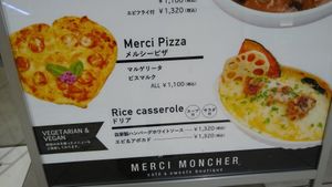 April 2021 at Merci Moncher in Okayama
