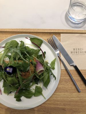 Vegan Chickpea & spinach open sandwich  at Merci Moncher in Okayama