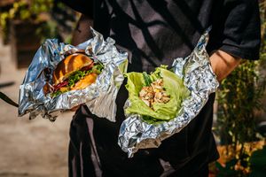 Tofu burger x Iceberg salad at Veganistan Brat in Kyiv