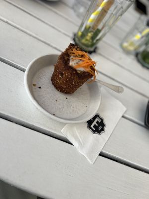 Karotten-Quinoa-Nusstörtchen  at ERICH in Vienna