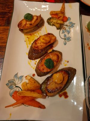 Barbecued Shimeji Mushrooms at Shamballa Vegetarian Restaurant & Tea House in Ho Chi Minh City