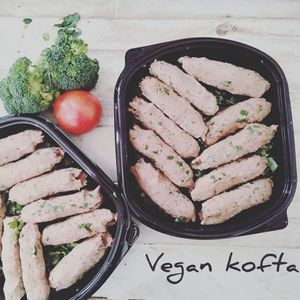 Vegan food at Yalla Vegan in Cairo