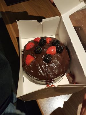 Vegan chocolate cake 💚 at Life's a Peach in Utrecht