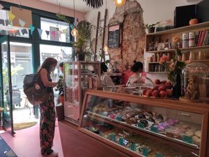 All vegan bakery at Life's a Peach in Utrecht