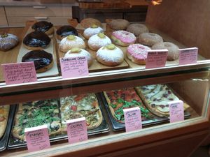 Tasty focaccia and cakes at Life's a Peach in Utrecht
