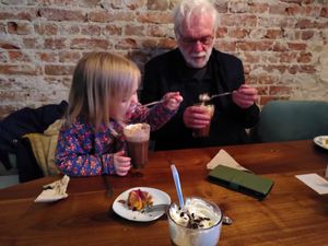 Generational plant based hot chocolate at Life's a Peach in Utrecht