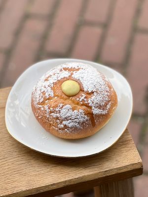   at Life's a Peach in Utrecht