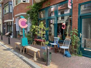   at Life's a Peach in Utrecht