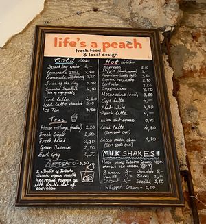 Drinks menu spring/summer 2022 at Life's a Peach in Utrecht