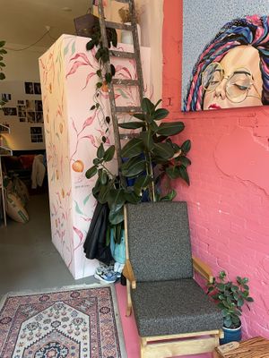 Seating   at Life's a Peach in Utrecht