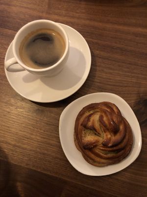 Vegan roll  at Life's a Peach in Utrecht