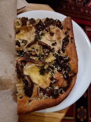 Funghi foccaccia at Life's a Peach in Utrecht