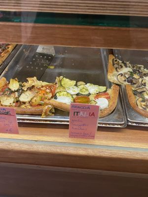   at Life's a Peach in Utrecht