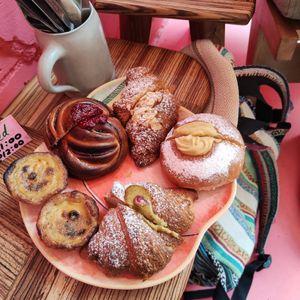  at Life's a Peach in Utrecht