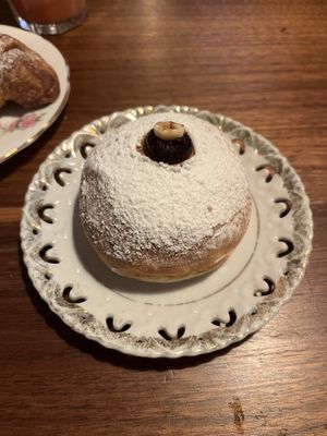   at Life's a Peach in Utrecht