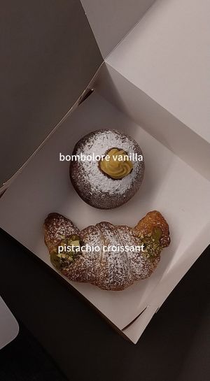  at Life's a Peach in Utrecht