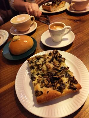  at Life's a Peach in Utrecht