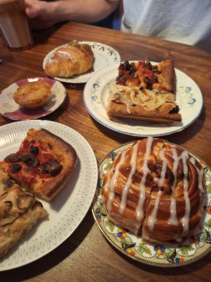  at Life's a Peach in Utrecht