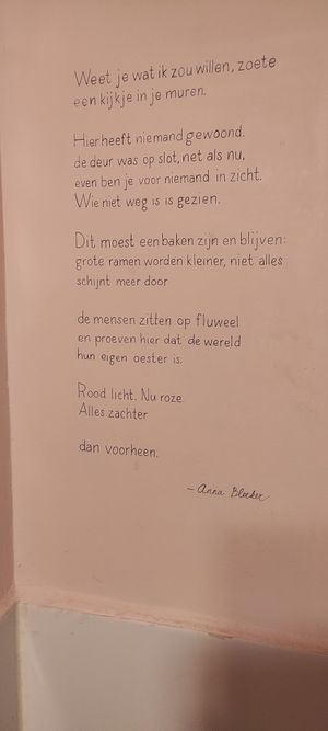 Toilet poem at Life's a Peach in Utrecht