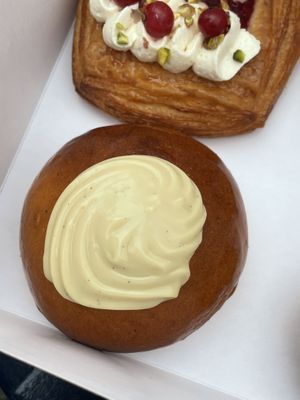   at Life's a Peach in Utrecht