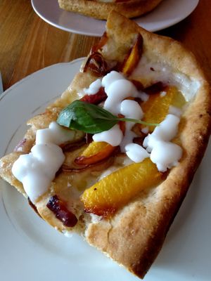 Peach focaccia (summer 2025) at Life's a Peach in Utrecht