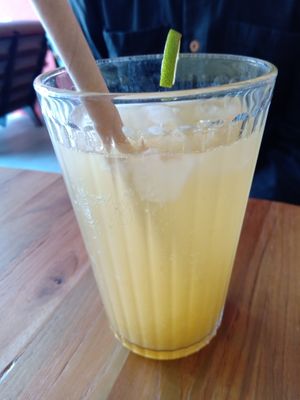  at Life's a Peach in Utrecht